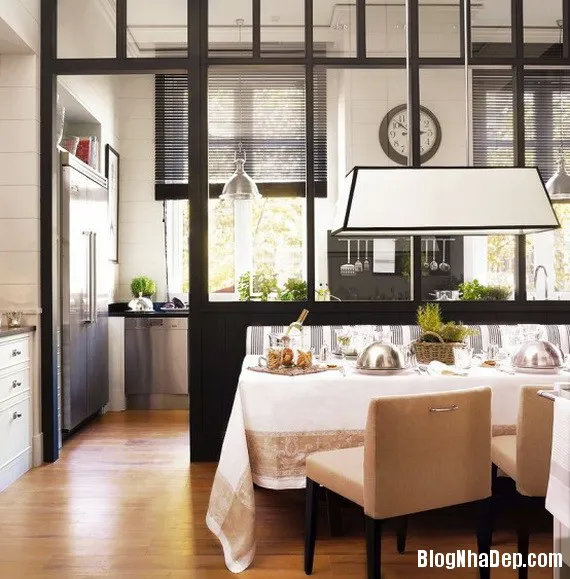 Kết hợp khéo léo giữa phòng bếp và phòng ăn tạo không gian thoải mái