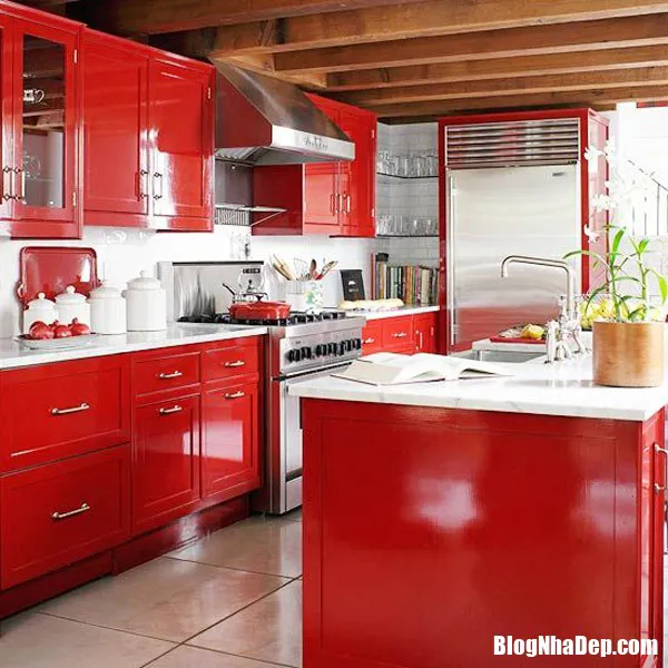 Những mẫu tủ bếp sắc màu làm bừng sáng căn bếp