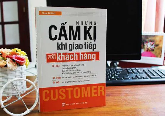 Sách kỹ năng bán hàng hay nhất dân sales không thể bỏ qua